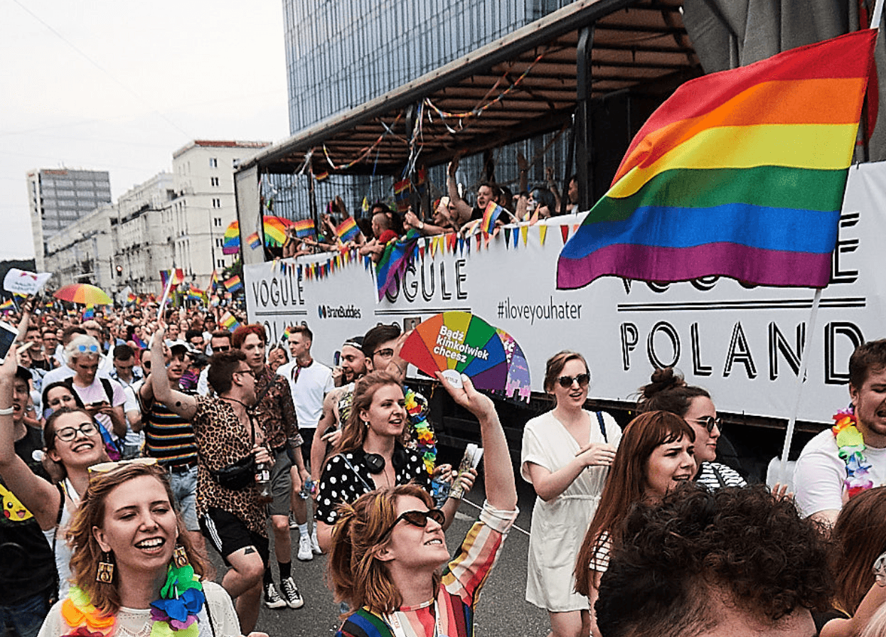 https://app.brandbuddies.pl/uploads/blog_post/photo/196/Zrzut_ekranu_2019-06-12_o_23.45.18.png